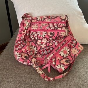 Vera Bradley Pink and White flower set
